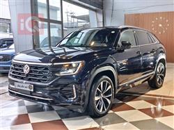 ڤۆڵکسواگن ئەتڵەس کرۆس سپۆرت